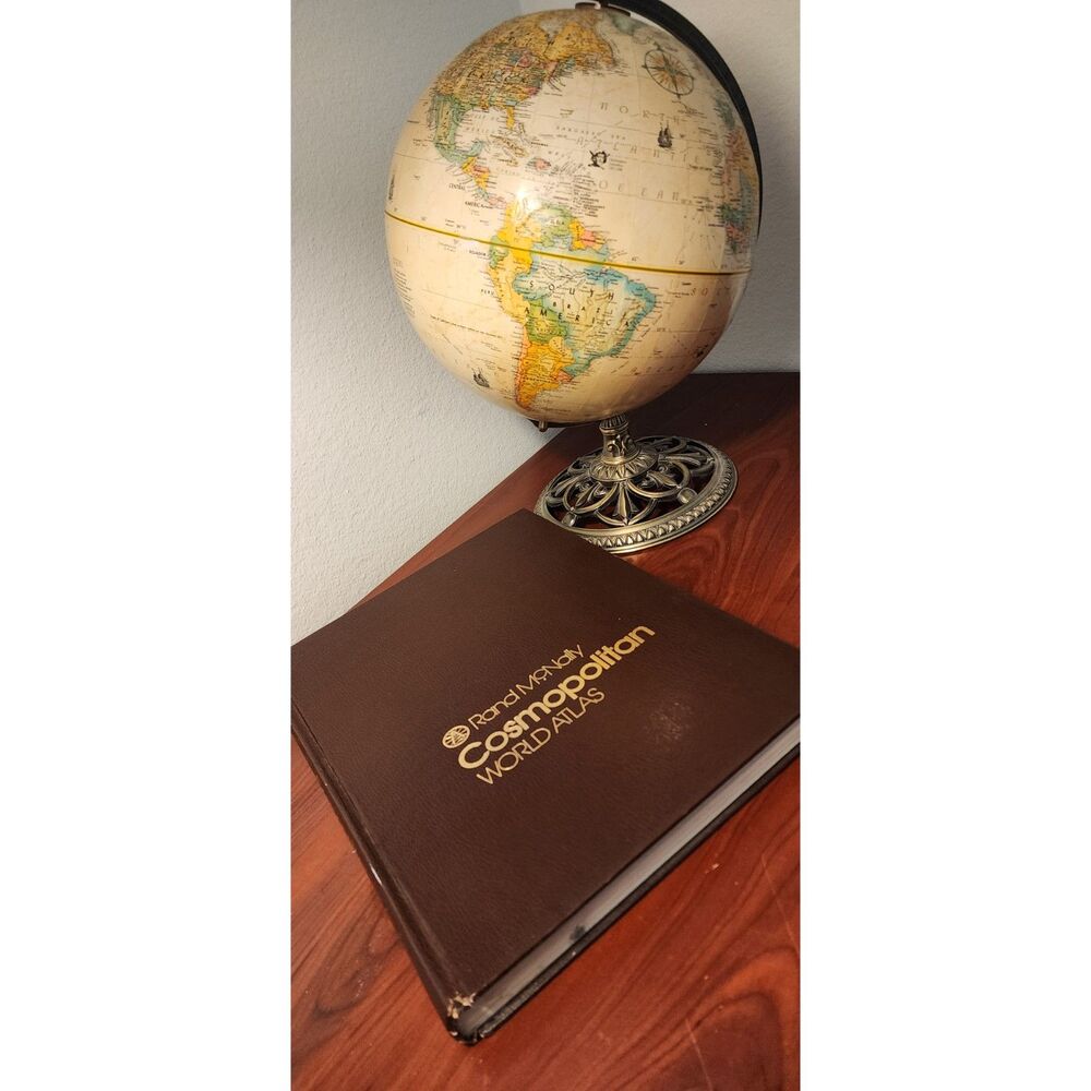 Vintage 1981 Rand McNally Cosmopolitan World Atlas Census Edition